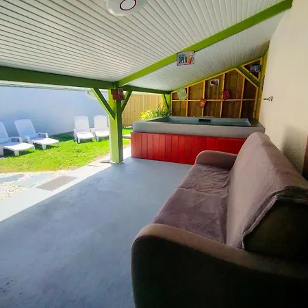 Gite Avec Piscine Et Espace Bien-Etre Partages Entre Bordeaux Et Lacanau Ocean (Adults Only) Brach Exterior foto
